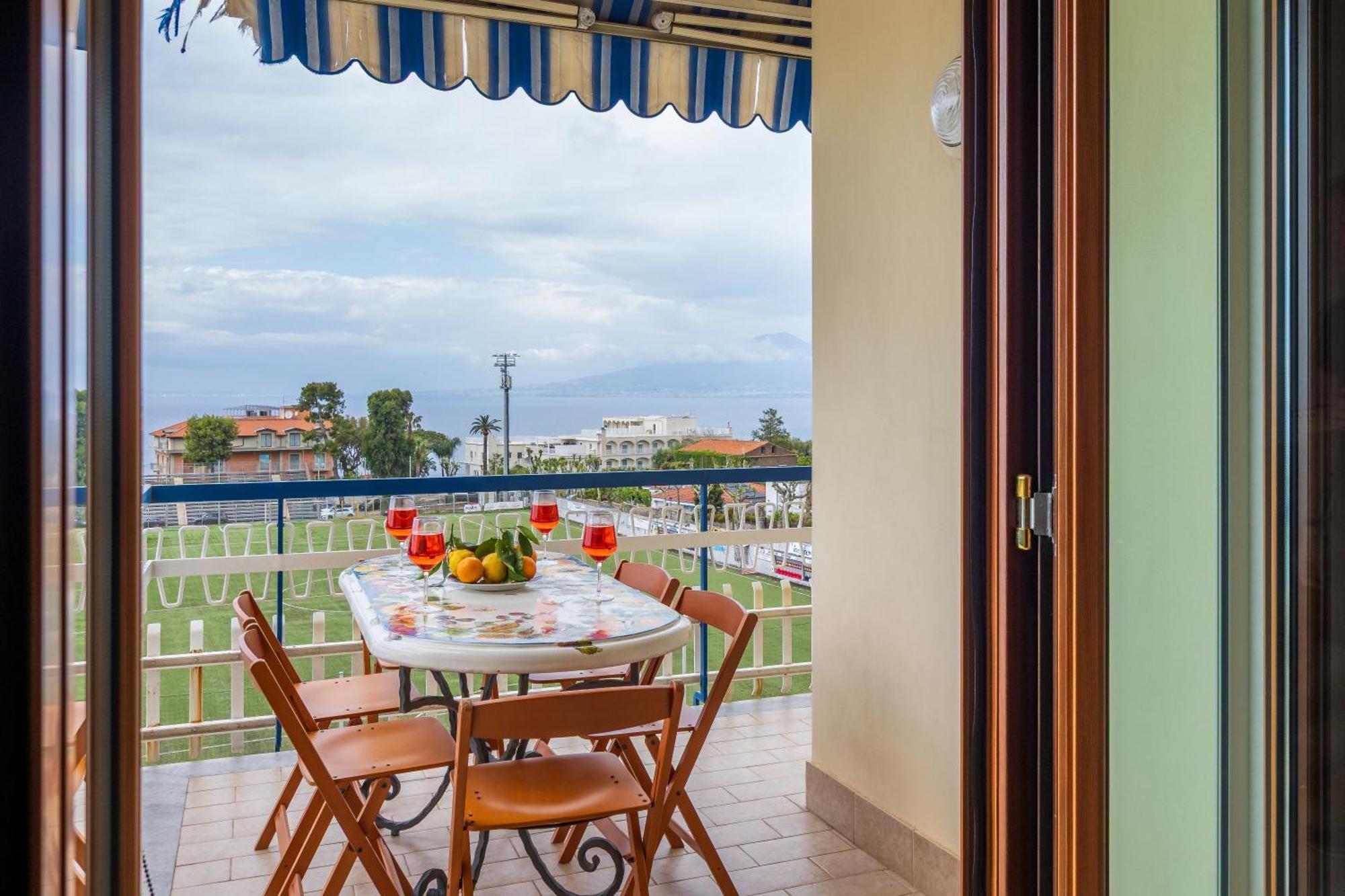 Residenza Le Sirene City Center Península Sorrentina Exterior foto