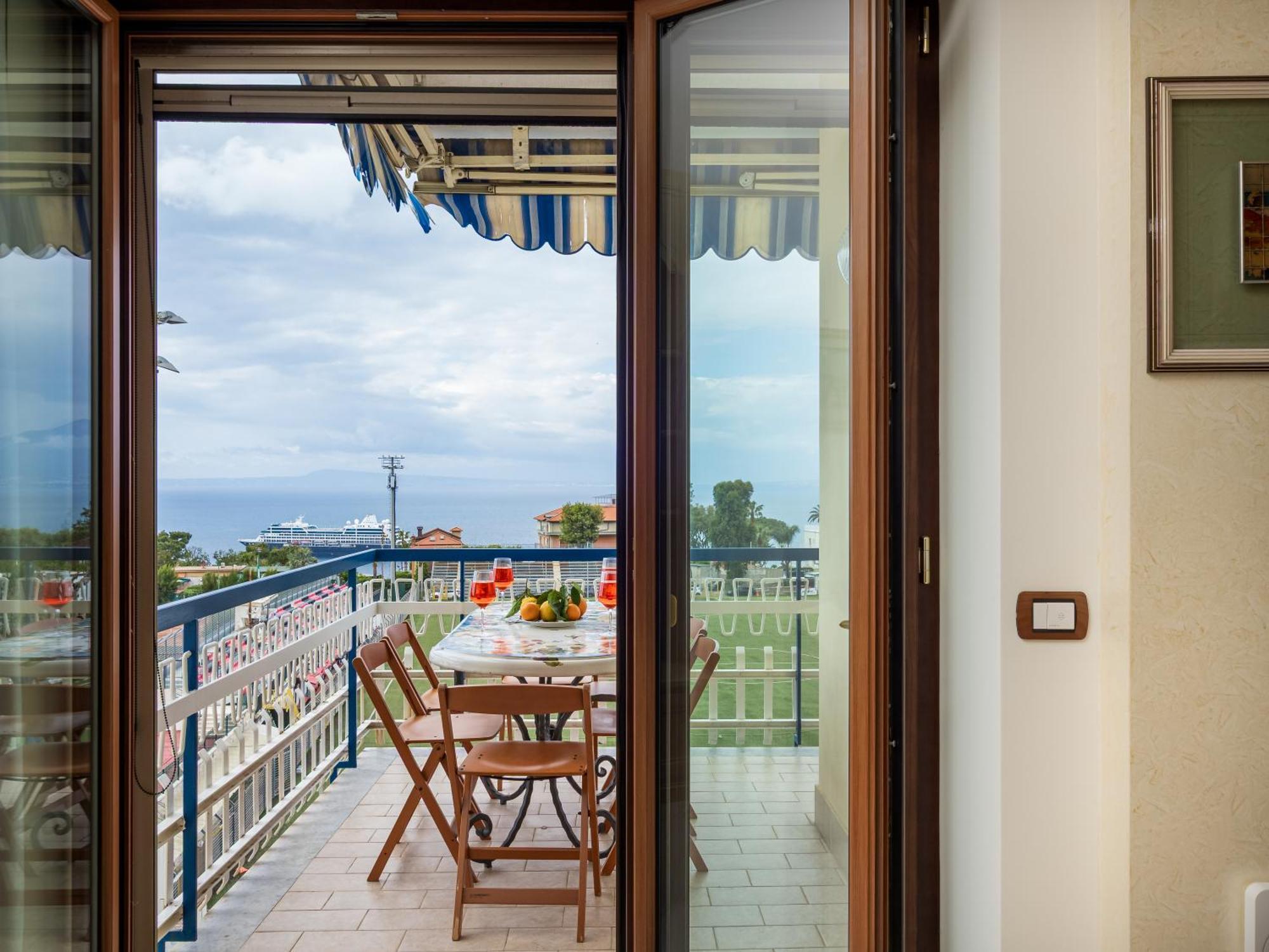 Residenza Le Sirene City Center Península Sorrentina Exterior foto